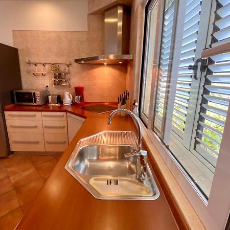 Trogir Center Exclusive Seaview Apartment For 4 ภายนอก รูปภาพ