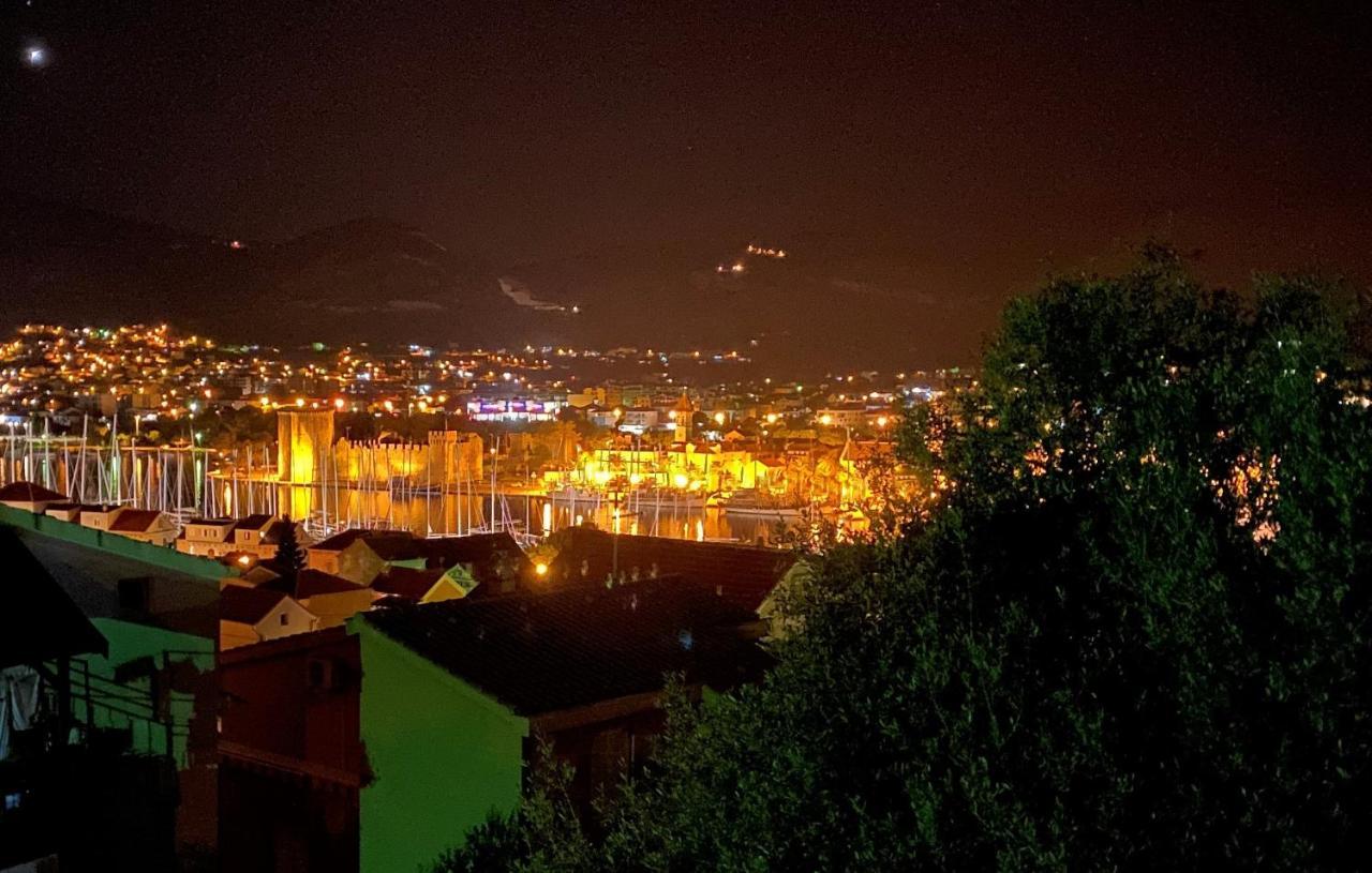 Trogir Center Exclusive Seaview Apartment For 4 ภายนอก รูปภาพ