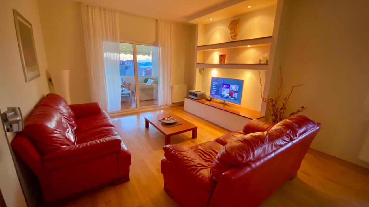 Trogir Center Exclusive Seaview Apartment For 4 ภายนอก รูปภาพ
